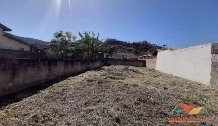 Excelente terreno pronto para construir.