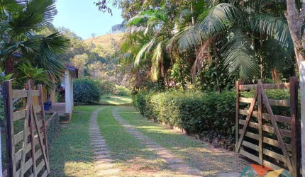 Chácara com 4 dormitórios à venda, 20623 m² por R$ 980.000,00 - Capim da Angola - Paraibuna/SP