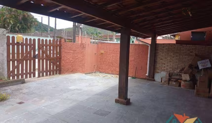 Casa com 2 dormitórios para alugar, 80 m² por R$ 3.000,00/mês - Martim de Sá - Caraguatatuba/SP