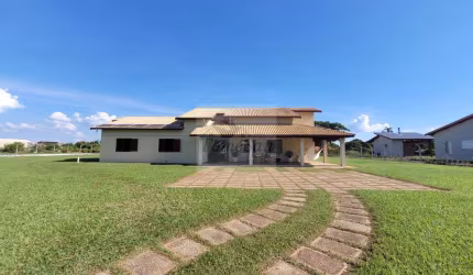 Chácara Mirante de São Pedro - Casa em Condomínio em Mirante de São Pedro, São Pedro/SP