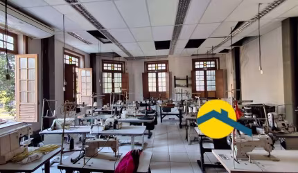 Loja com sobreloja para venda no Centro de Niterói - RJ
