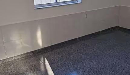 Casa  linear vazia a venda  no Fonseca - Niterói - Rio de Janeiro