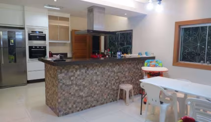 Casa com 3 quartos à venda na Rua Irmã Maria Soares, Letícia, Belo Horizonte por R$ 960.000