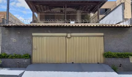 Casa com 4 quartos à venda na Rua Miquelina Dias Menezes, Parque Xangri-Lá, Contagem por R$ 700.000