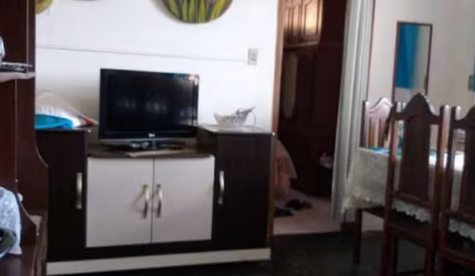 Casa com 2 quartos à venda na Rua Antônia Lima Freitas, Mantiqueira, Belo Horizonte por R$ 275.000