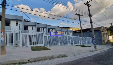Casa com 2 quartos à venda na Rua Professora Vicentina Barreto, Planalto, Belo Horizonte por R$ 460.000