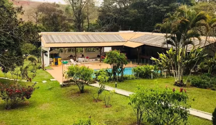 Chácara / sítio com 10 quartos à venda na Rua Rio Amandi, Charneca, Betim por R$ 1.590.000