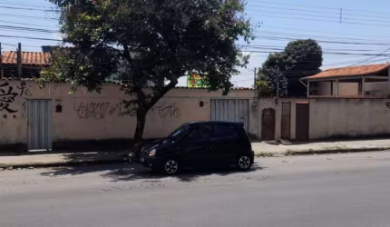 Casa com 3 quartos à venda na Rua Augusto dos Anjos, Rio Branco, Belo Horizonte por R$ 1.100.000