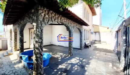 Casa com 5 quartos à venda na Rua Maria Sílvia, Sinimbu, Belo Horizonte por R$ 1.250.000