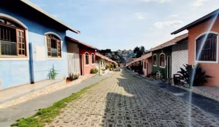 Casa em condomínio fechado com 3 quartos à venda na Rua Déa, Piratininga (Venda Nova), Belo Horizonte por R$ 360.000