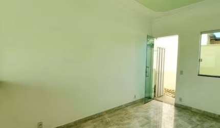 Casa com 2 quartos à venda na Rua Luiz Alves da Rocha, Porto Seguro, Ribeirão das Neves por R$ 190.000