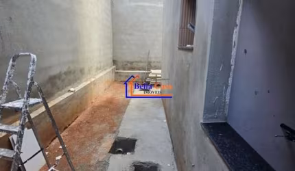Apartamento com 3 quartos à venda na Rua Limeira, Piratininga (Venda Nova), Belo Horizonte por R$ 380.000