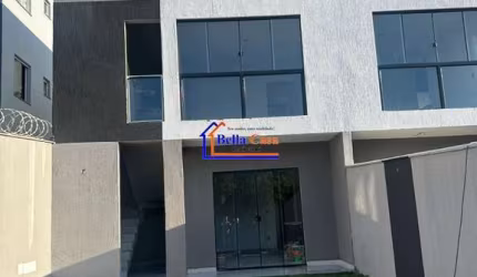 Casa em condomínio fechado com 3 quartos à venda na Avenida Campina Grande, Parque Xangri-Lá, Contagem por R$ 450.000