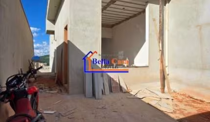Casa com 3 quartos à venda no Novo Centro, Santa Luzia  por R$ 450.000