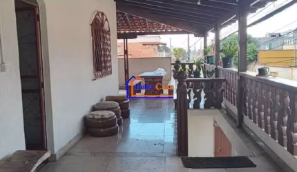 Casa com 3 quartos à venda no São Benedito, Santa Luzia  por R$ 650.000