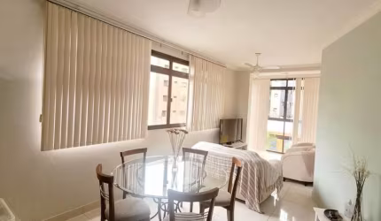 Vende-se apartamento de 3 dormitórios/ Mobiliado/ Tombo/Guarujá