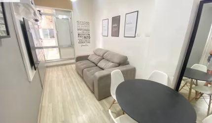 Vende-se apartamento de 1 dormitório/  Boqueirão/ Santos
