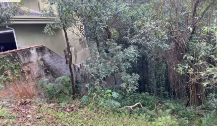 Vende-se terreno em Tarumã/Santana do Parnaíba/ SP