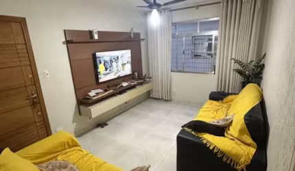 Aluga-se apartamento de 2 dormitórios/ Marapé/ Santos