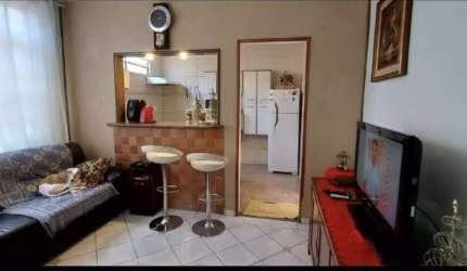 Vende-se casa duplex tipo village  de 2 dormitórios/ com quinta/Gonzaga/Santos