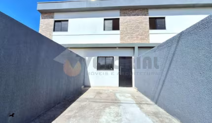 Sobrado à venda em Caraguatatuba, Balneário dos Golfinhos, com 2 quartos, 65m²