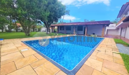 Casa à venda em São Sebastião, Barequeçaba, com 6 quartos, 500m²