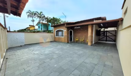 Casa com 2 quartos, 117m², à venda em Caraguatatuba, Balneário dos Golfinhos