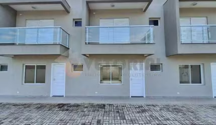 Sobrado em condomínio com 2 quartos, 84m², à venda em Caraguatatuba, Loteamento Jardim Aruan