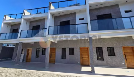 Sobrado com 2 quartos, 148m², à venda em Caraguatatuba, Jardim Mariella