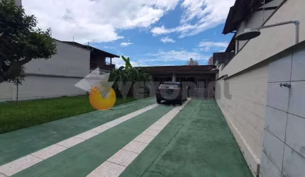 Casa com 3 quartos, 142m², à venda em Caraguatatuba, Jardim Primavera