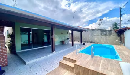 Casa com 3 quartos, 222m², à venda em Caraguatatuba, Indaiá