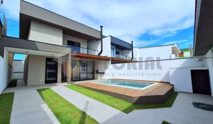 Sobrado à venda em Caraguatatuba, Balneário Copacabana, com 4 quartos, 162m²