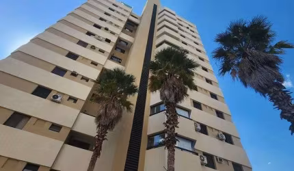 Apartamento para venda tem 113 metros quadrados com 3 quartos