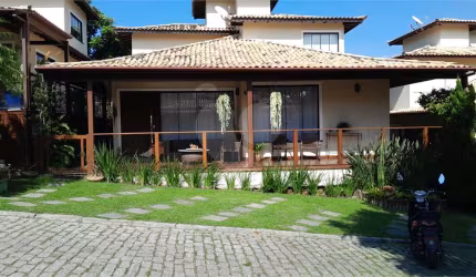 Condomínio com 4 quartos à venda em Geribá - RJ