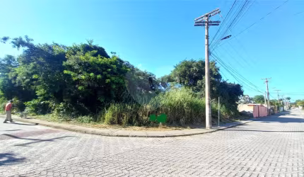 Terreno à venda em Caravelas - RJ