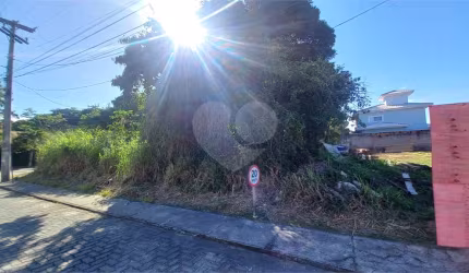 Terreno à venda em Caravelas - RJ