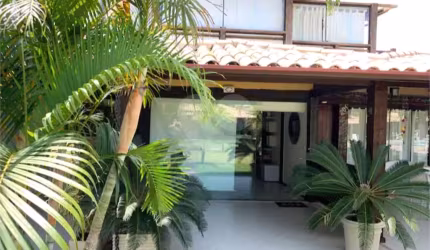 Condomínio com 1 quartos à venda em Geribá - RJ