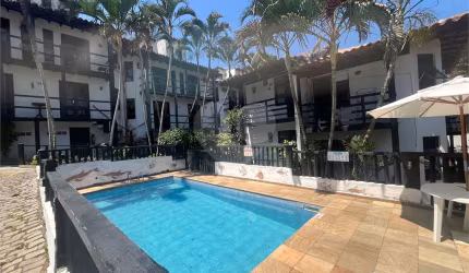 Condomínio com 2 quartos à venda em Geribá - RJ