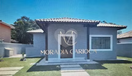 Condomínio com 3 quartos à venda em Caravelas - RJ