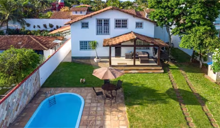Casa com 4 quartos à venda em Manguinhos - RJ