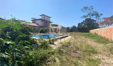 Terreno à venda em Manguinhos - RJ