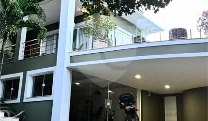 Casa com 7 quartos à venda em Ferradura - RJ