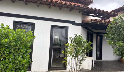 Condomínio com 2 quartos à venda em Baia Formosa - RJ