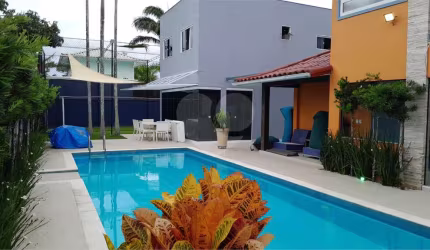 Casa com 6 quartos à venda em Manguinhos - RJ