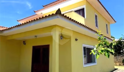 Condomínio com 3 quartos à venda em Rasa - RJ
