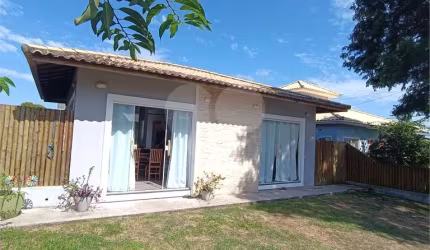 Condomínio com 3 quartos à venda ou para locação em Rasa - RJ