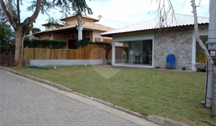 Loteamento com 3 quartos à venda ou para locação em Rasa - RJ