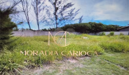 Terreno à venda em Praia Rasa - RJ