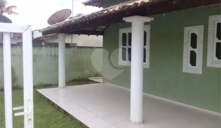 Casa com 3 quartos à venda em Jardim Arco Íris - RJ