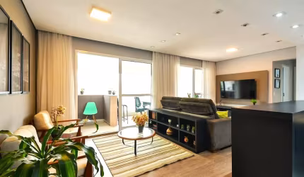 Lindo Apartamento à venda no 1º andar com 104m² de área útil, construído em 2011. O imóvel possui 3 dormitórios, 2 banheiros, 2 vagas de garagem determinadas e uma série de características que garante